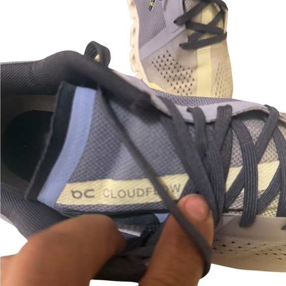 On Running Shoes in purple, yellow and Gray - Picture 13 of 16